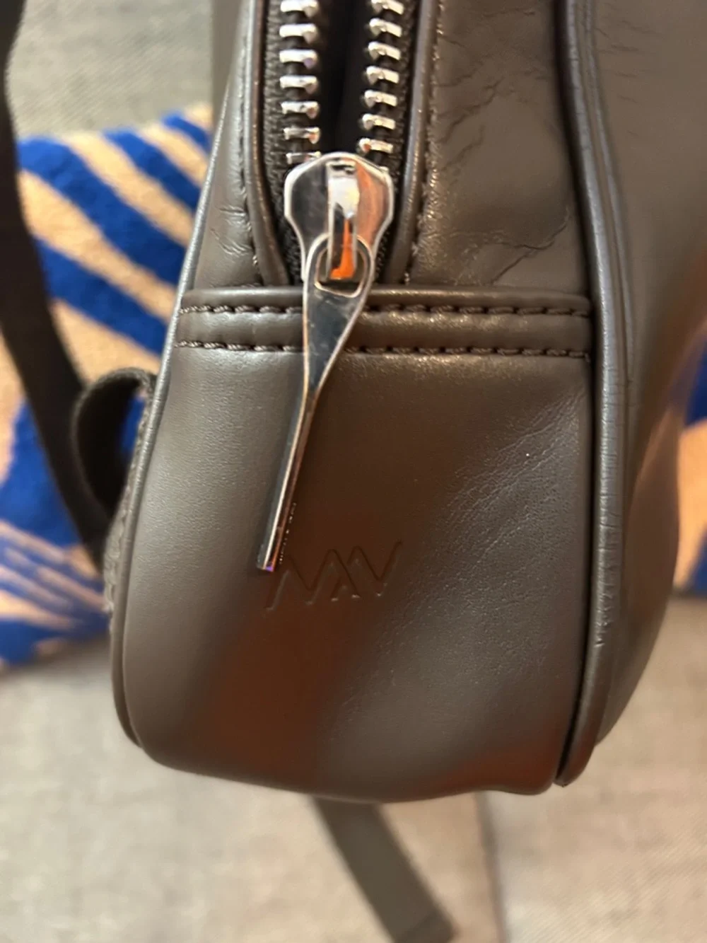 Matt & Nat sleek black